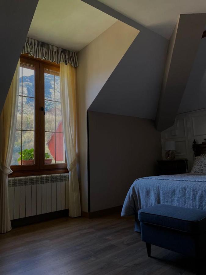 Hotel Rural El Torrejon อาเรนัส เด กาบราเลส ภายนอก รูปภาพ